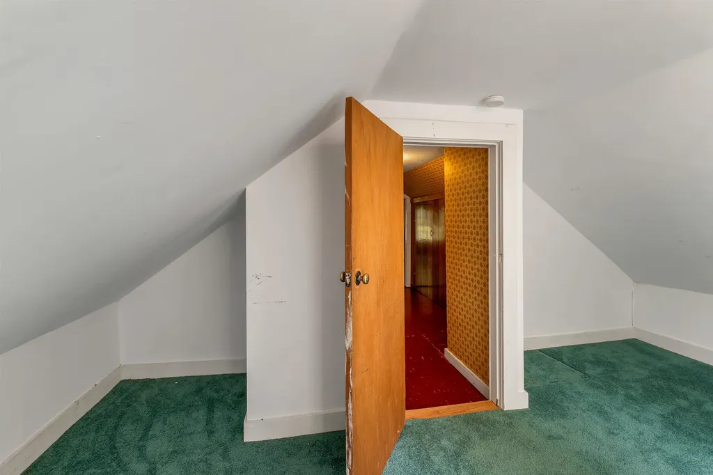 677 Pine Hill Road Wolfeboro NH 03894