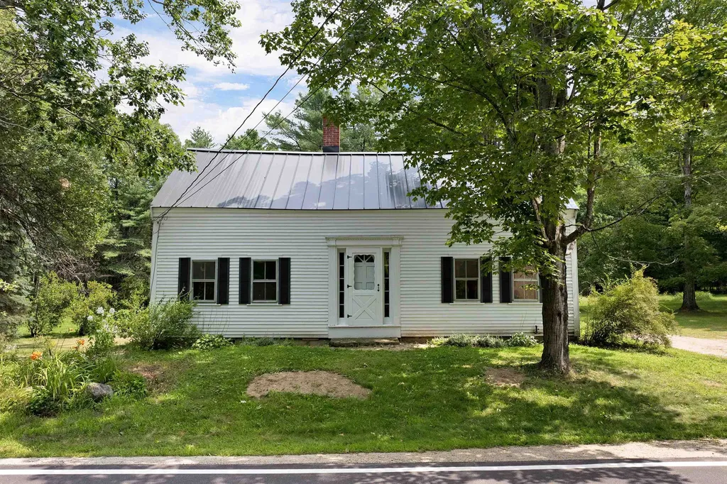 677 Pine Hill Road Wolfeboro NH 03894
