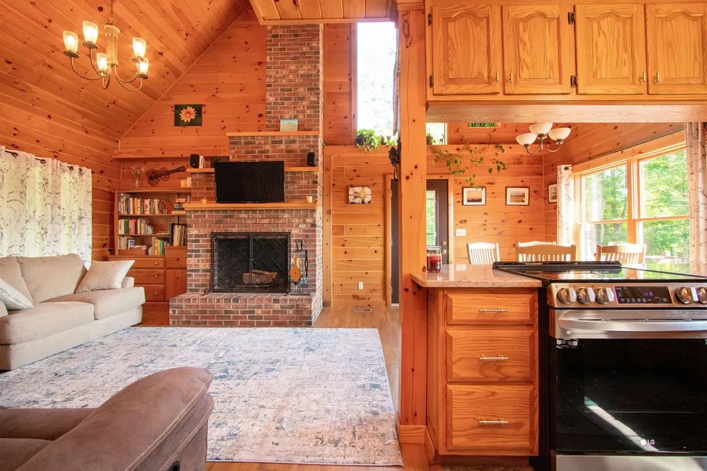 2863 Berry Hill Road Sheffield VT 05866