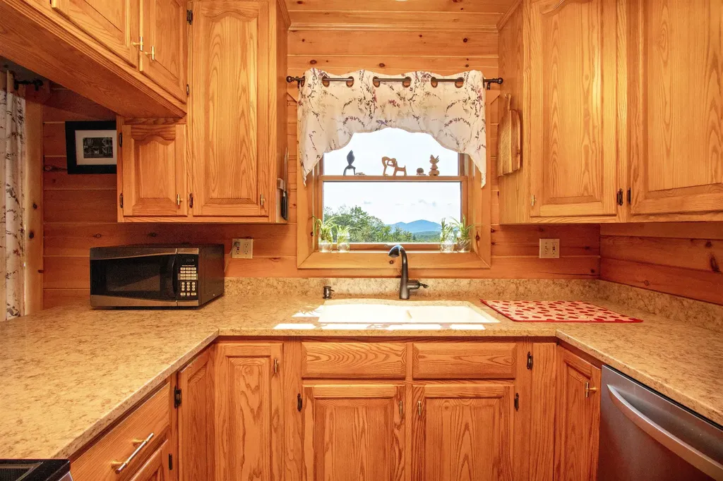2863 Berry Hill Road Sheffield VT 05866