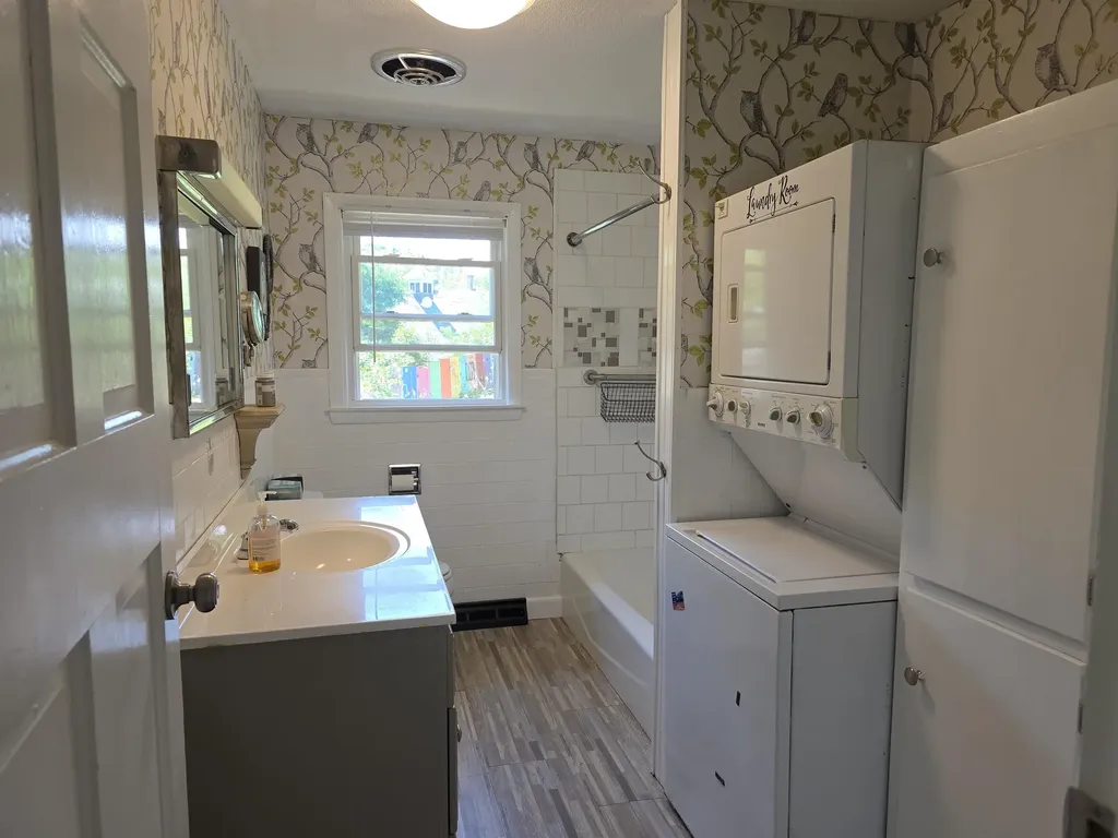 10 Clark Street Springfield VT 05150