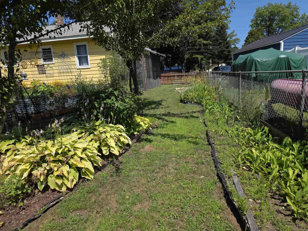 10 Clark Street Springfield VT 05150