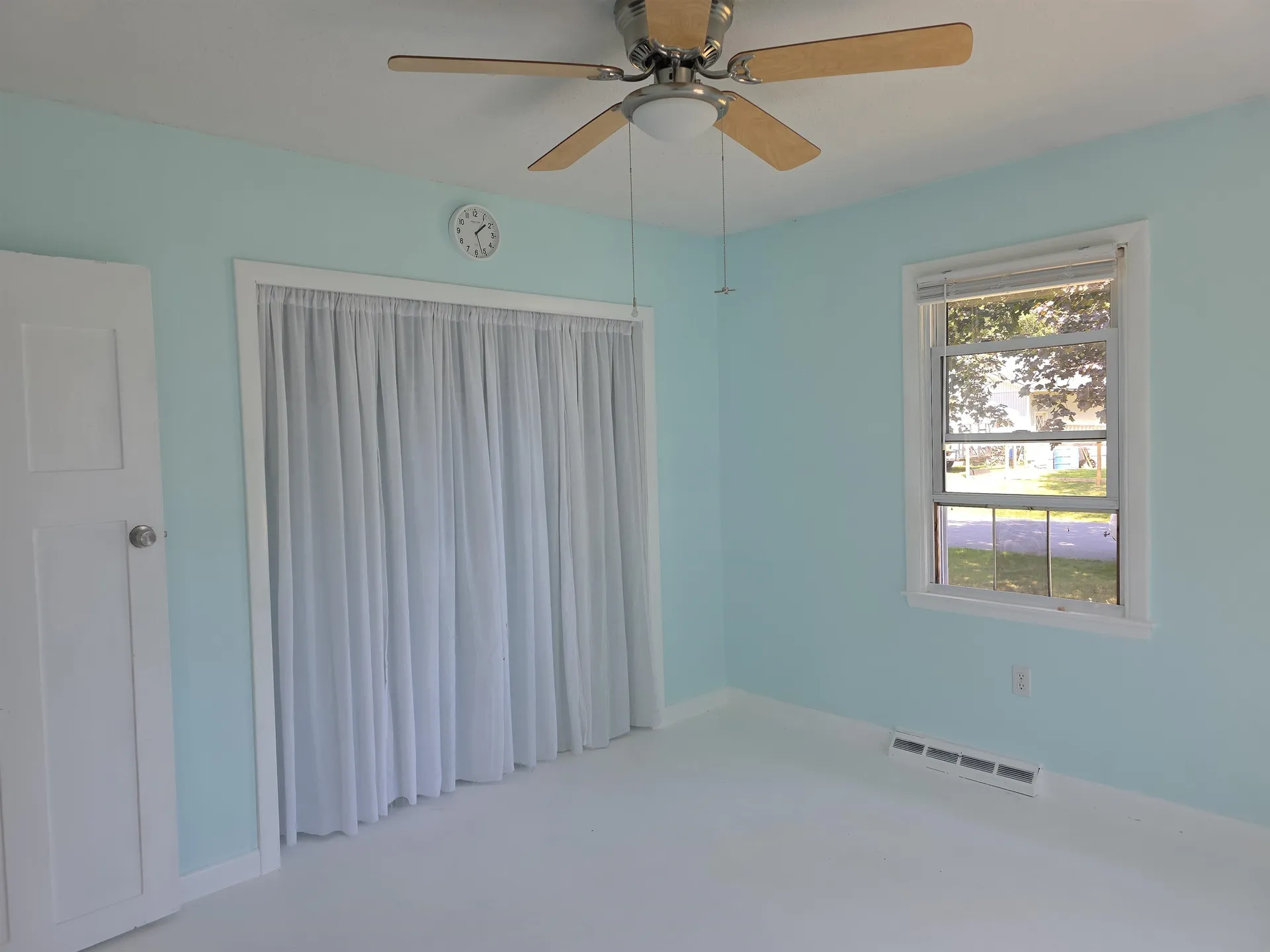 10 Clark Street Springfield VT 05150