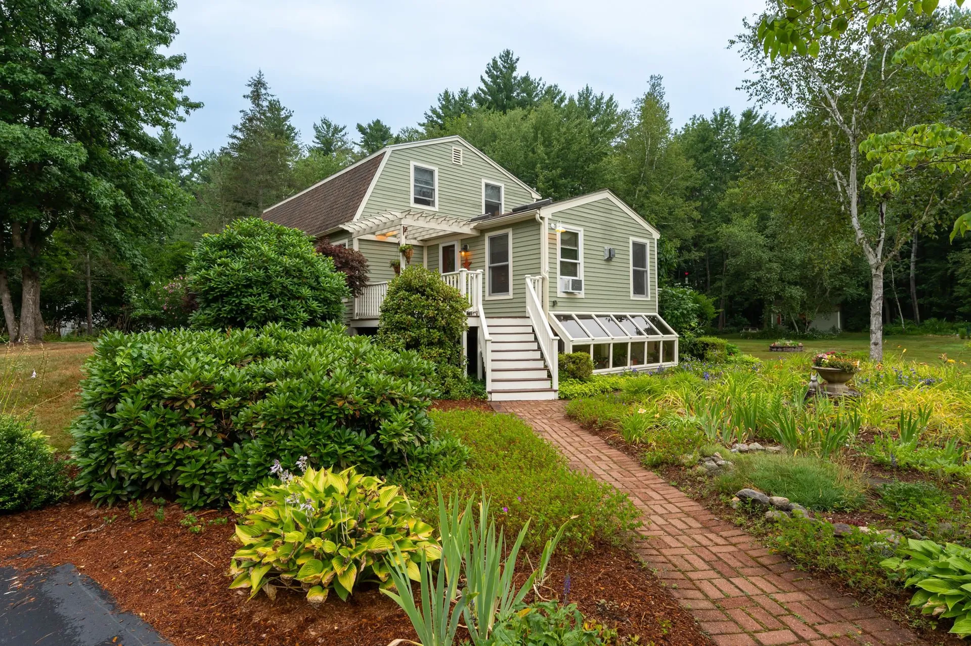 180 Warner Hill Road Derry NH 03038
