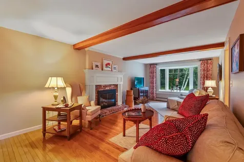 180 Warner Hill Road Derry NH 03038