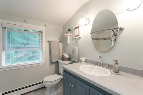 180 Warner Hill Road Derry NH 03038