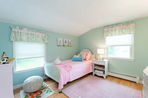 180 Warner Hill Road Derry NH 03038