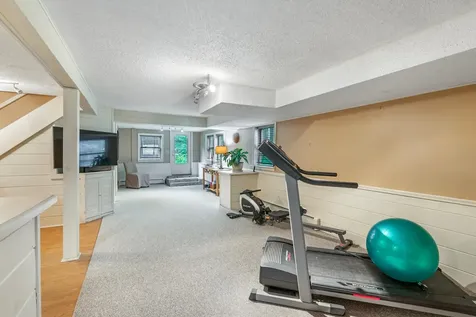 180 Warner Hill Road Derry NH 03038