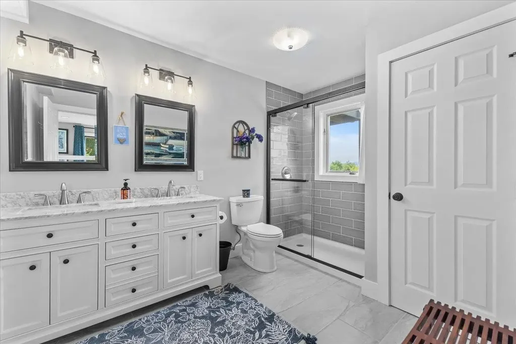 688 Glenbrook Road Stowe VT 05672