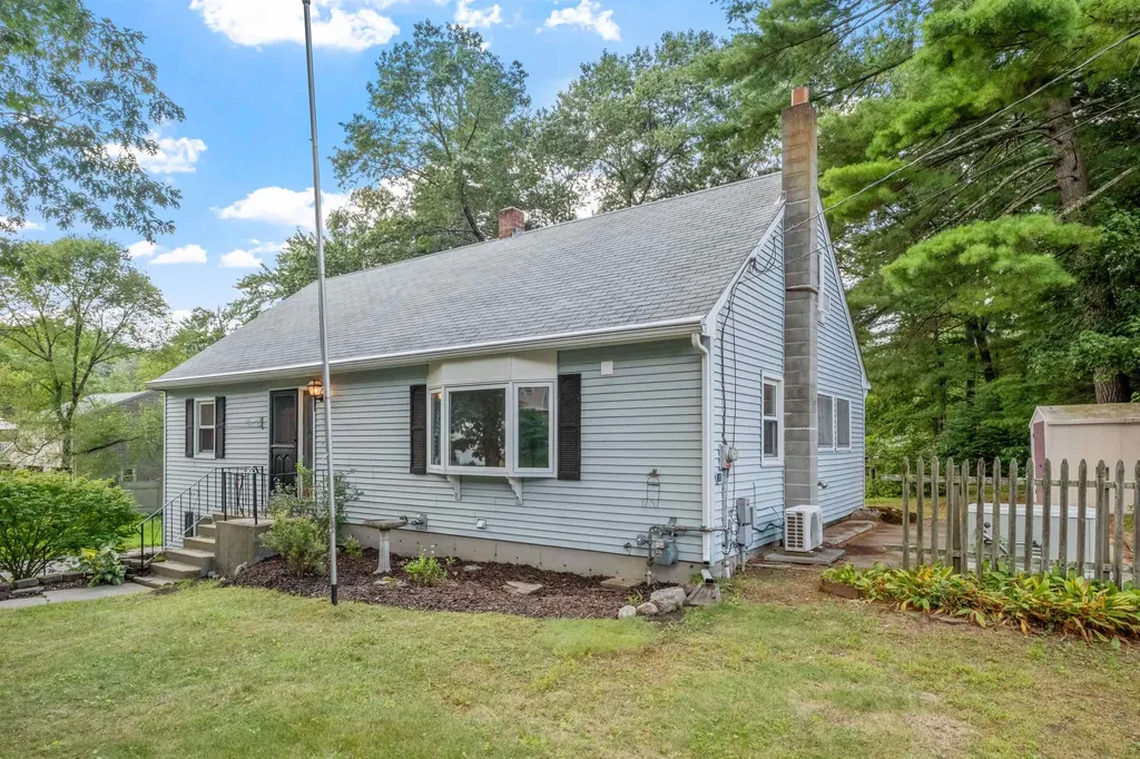 6 Bon Avenue Merrimack NH 03054