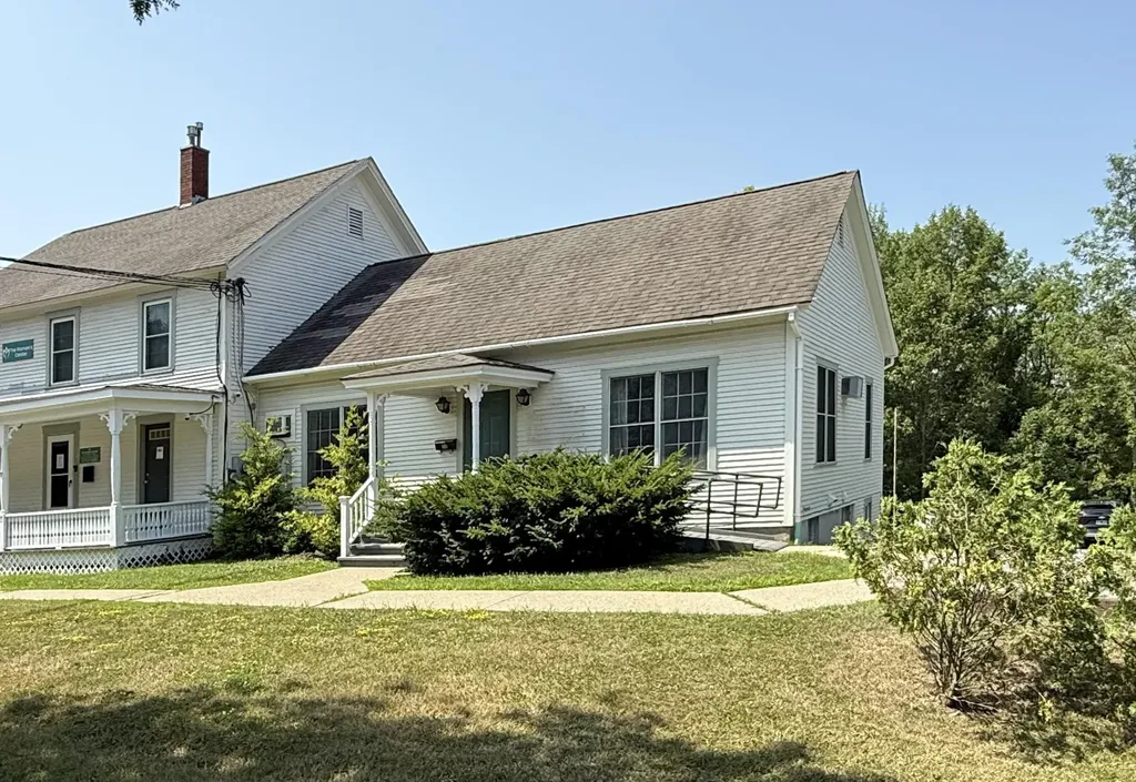 102 Court Street Middlebury VT 04753