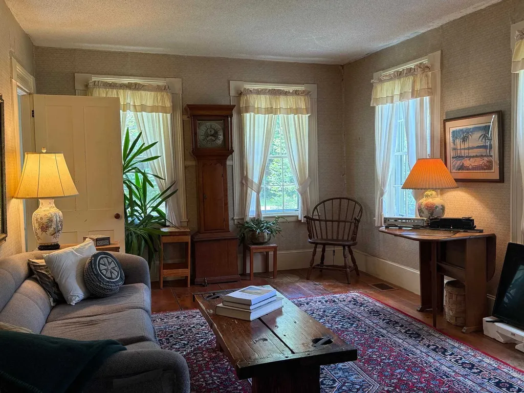 3298 Houghtonville Road Grafton VT 05146