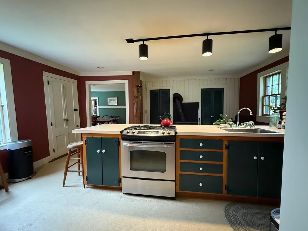 3298 Houghtonville Road Grafton VT 05146