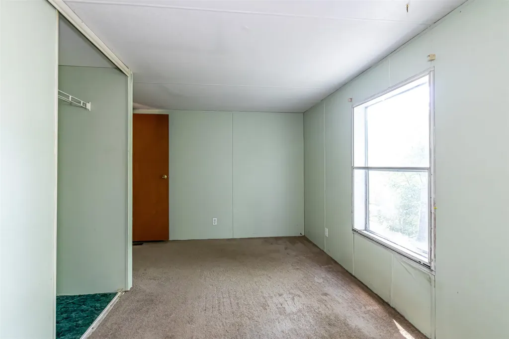 6 Jackson Avenue Allenstown NH 03275