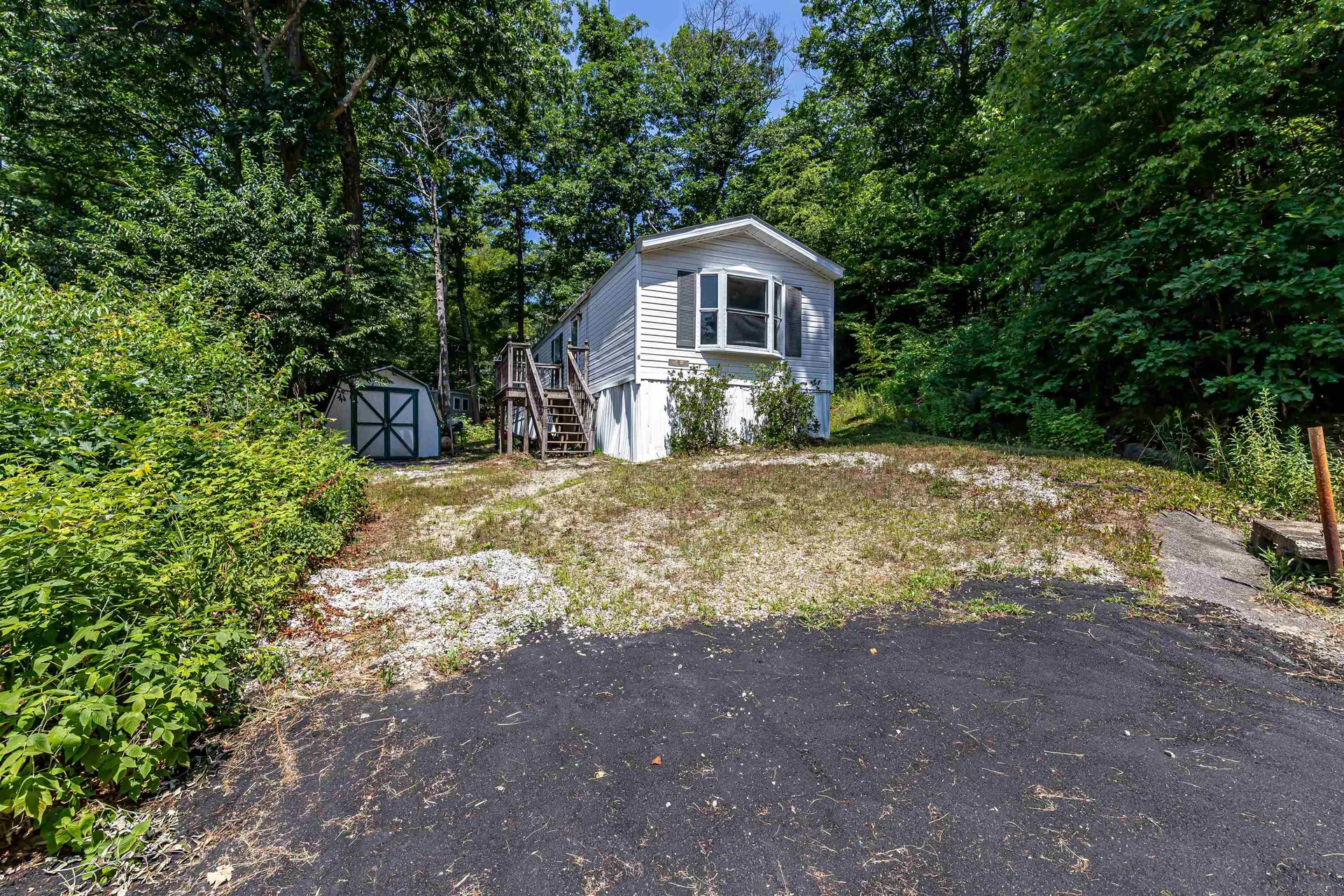6 Jackson Avenue Allenstown NH 03275