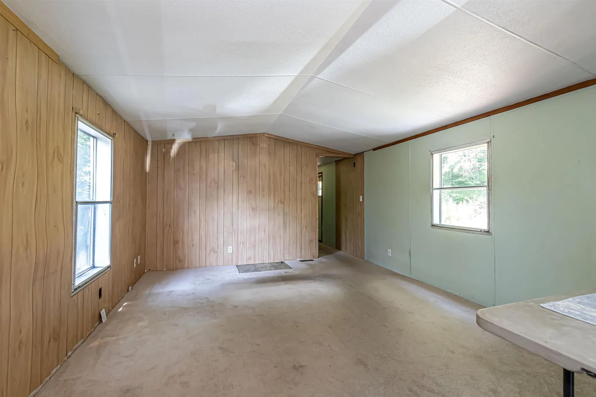 6 Jackson Avenue Allenstown NH 03275