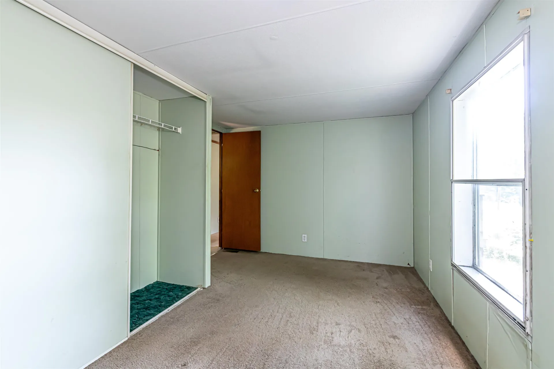 6 Jackson Avenue Allenstown NH 03275