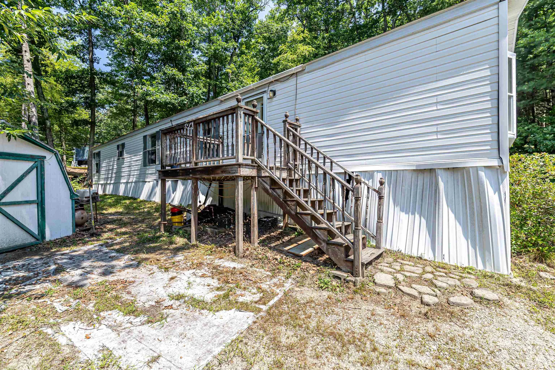 6 Jackson Avenue Allenstown NH 03275