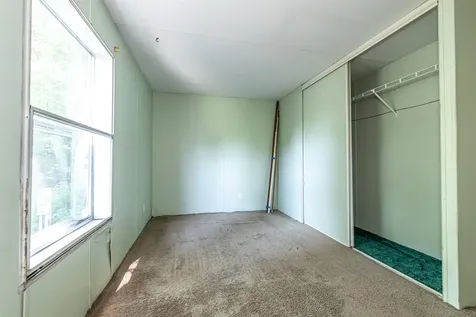 6 Jackson Avenue Allenstown NH 03275