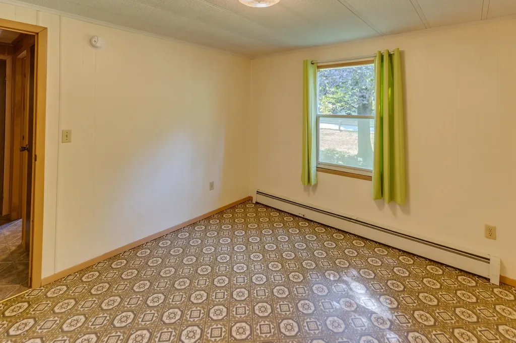 383 Daniel Webster Highway Plymouth NH 03264