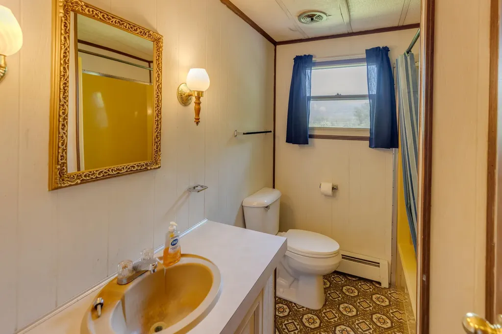 383 Daniel Webster Highway Plymouth NH 03264