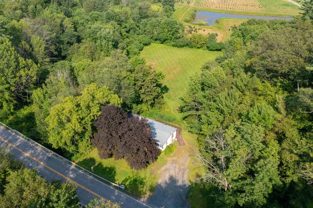 383 Daniel Webster Highway Plymouth NH 03264