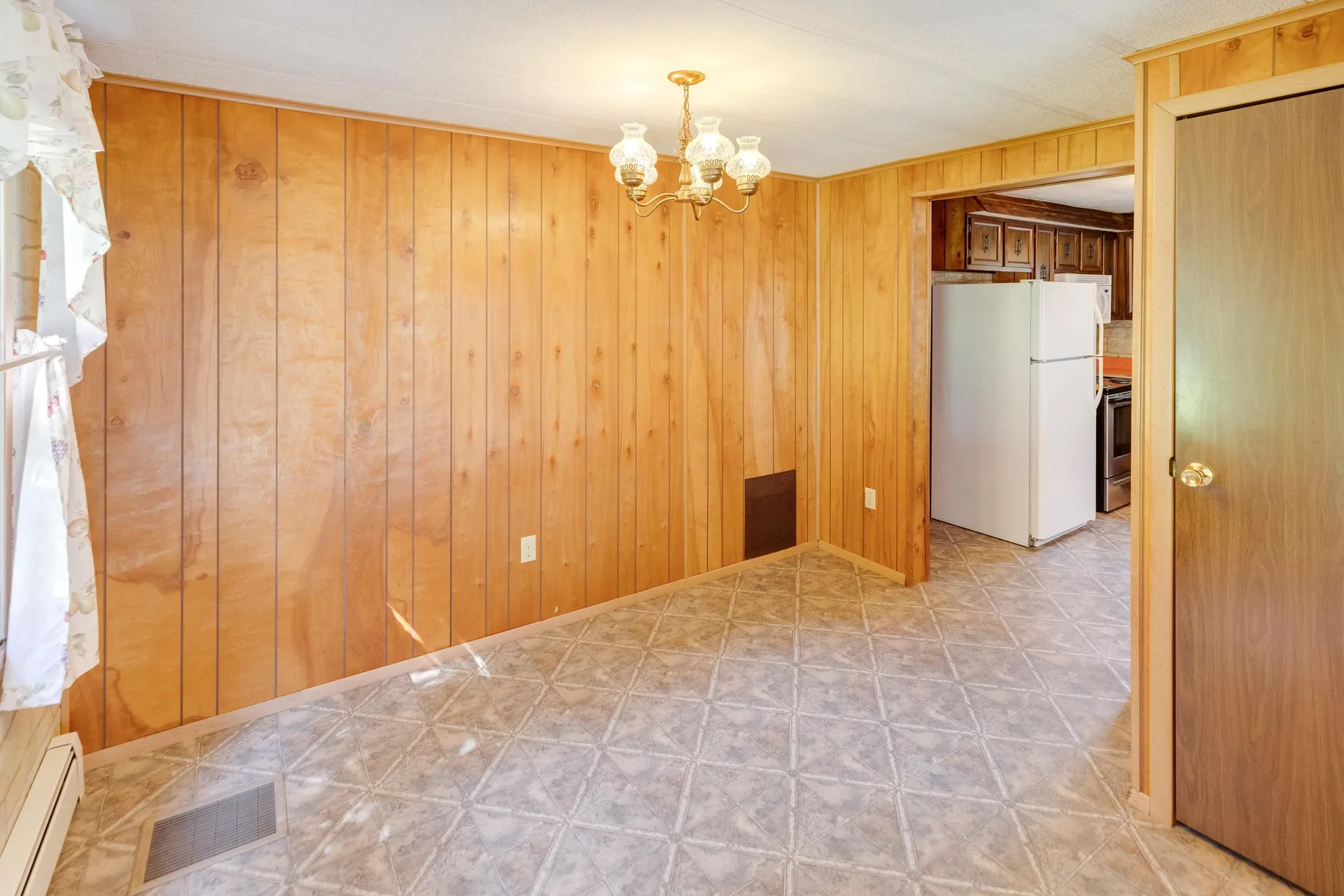 383 Daniel Webster Highway Plymouth NH 03264