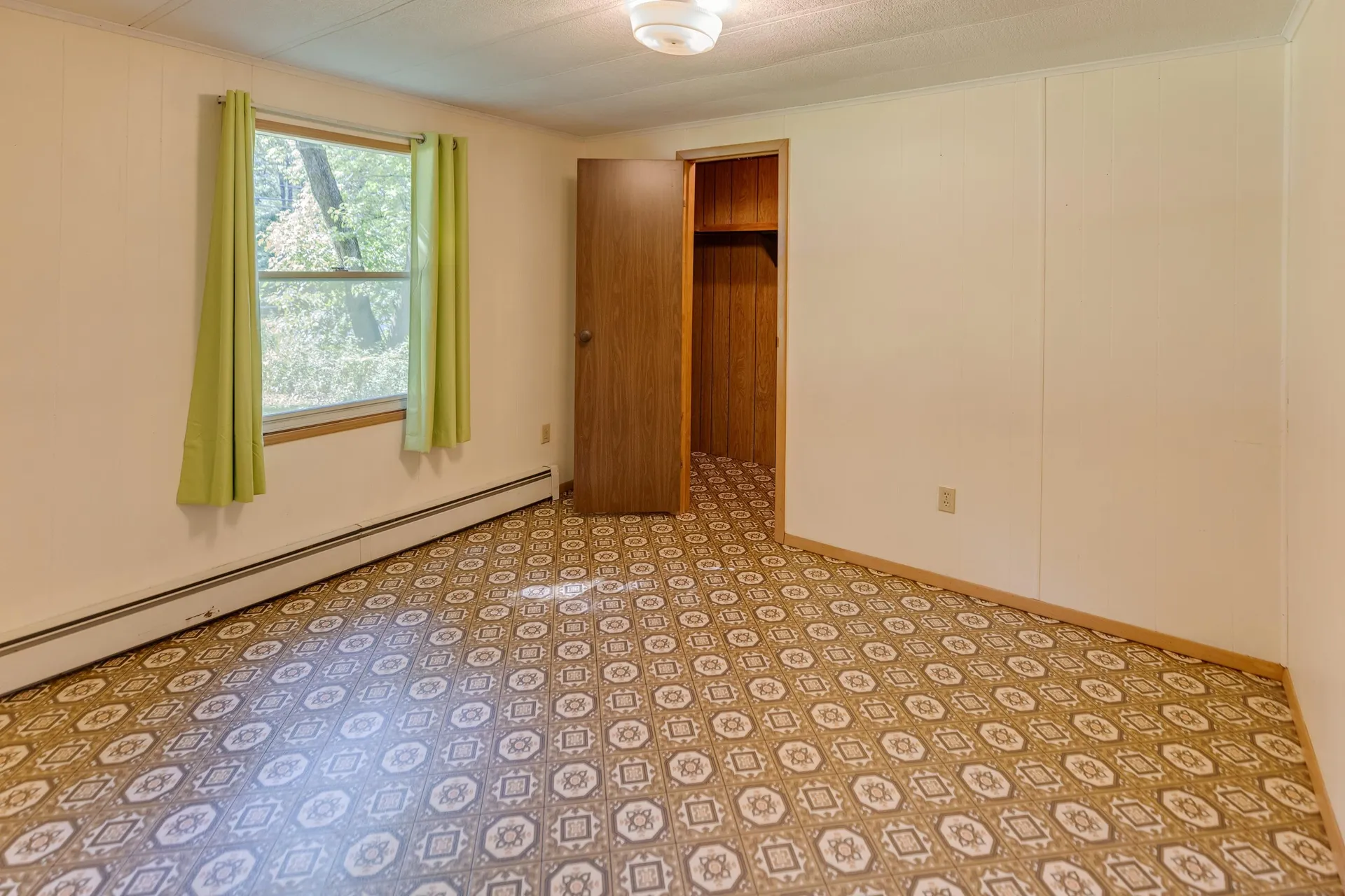 383 Daniel Webster Highway Plymouth NH 03264