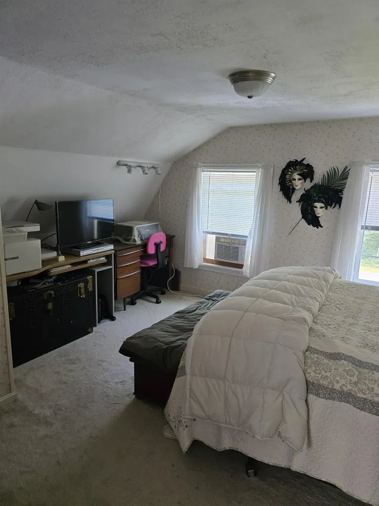 786 Washington Road Goshen NH 03752