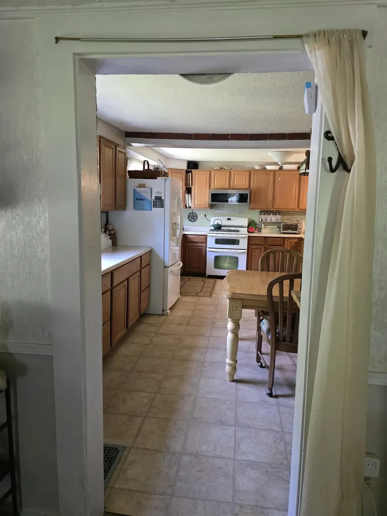 786 Washington Road Goshen NH 03752