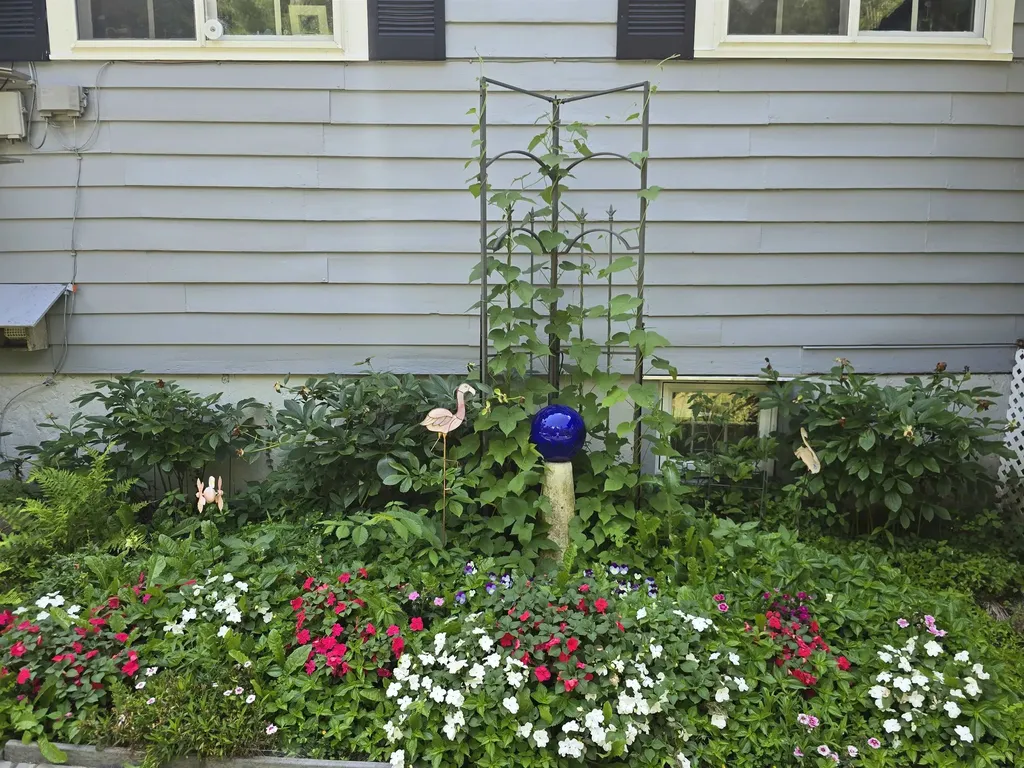 786 Washington Road Goshen NH 03752