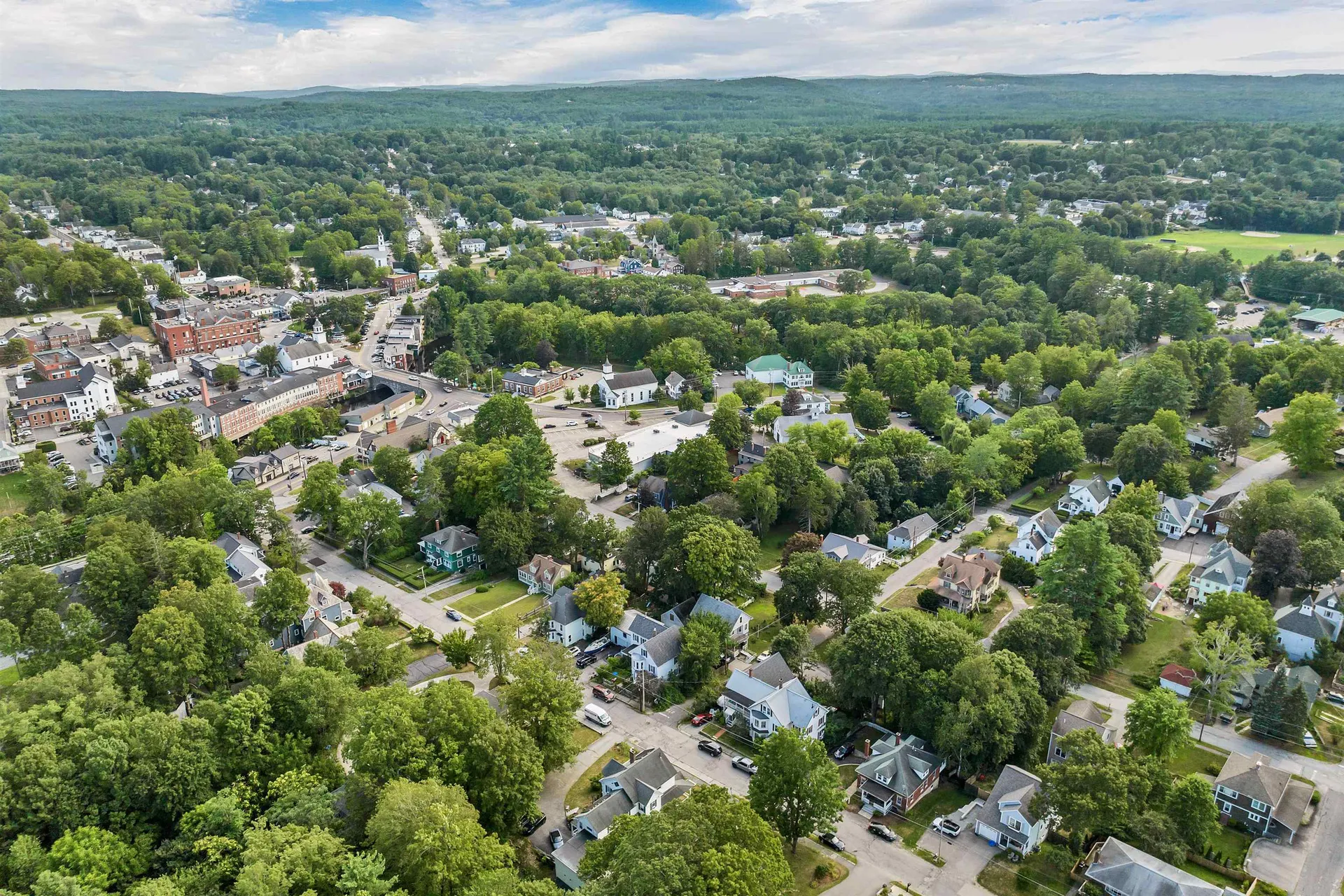 15 Mont Vernon Street Milford NH 03055