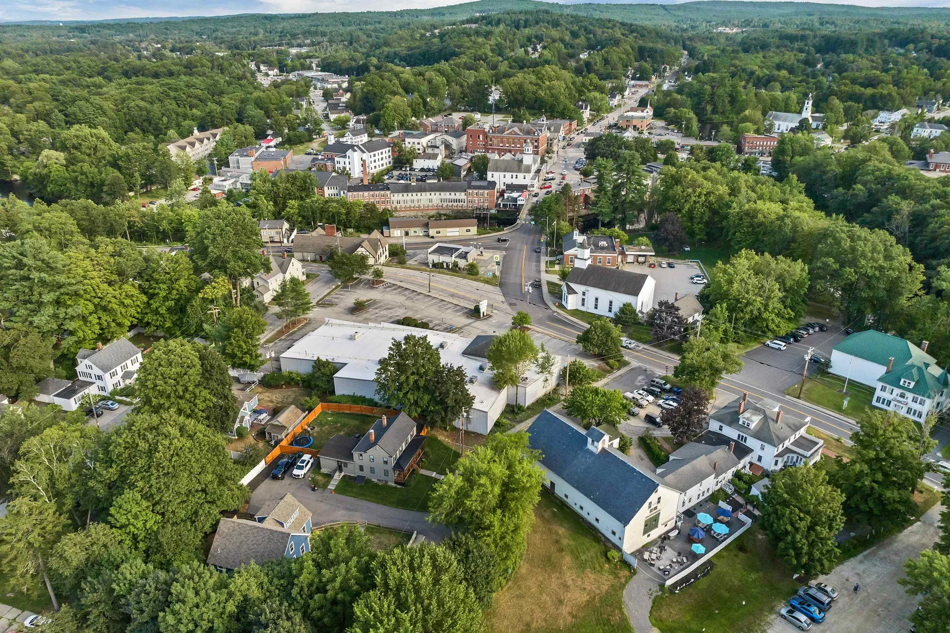 15 Mont Vernon Street Milford NH 03055
