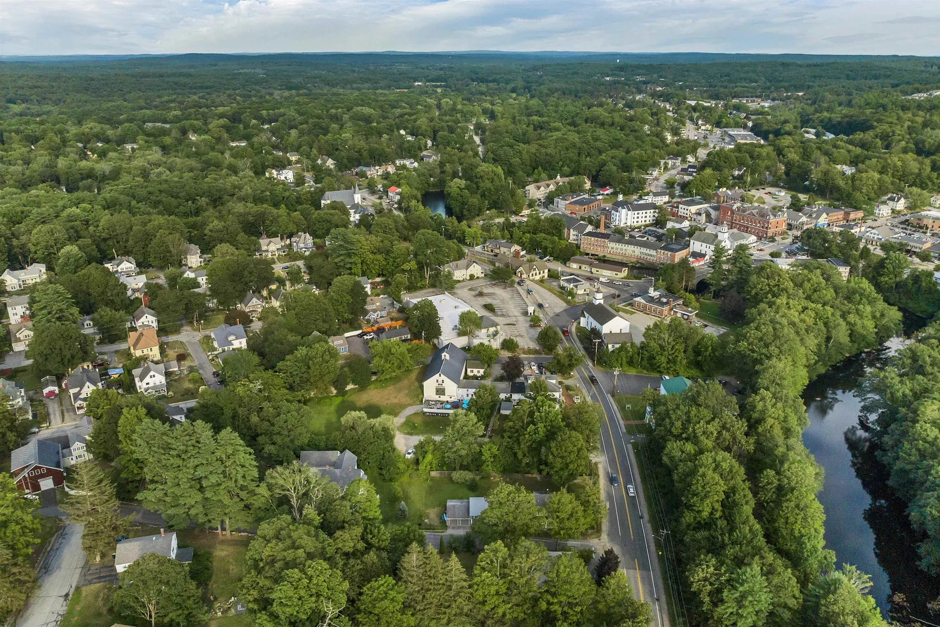 15 Mont Vernon Street Milford NH 03055