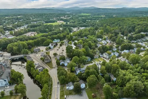 15 Mont Vernon Street Milford NH 03055