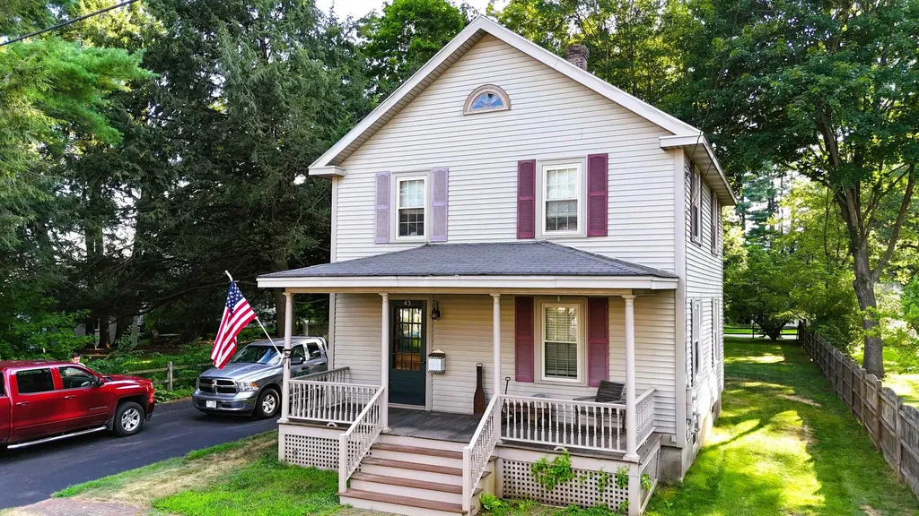 43 Crescent Street Keene NH 03431