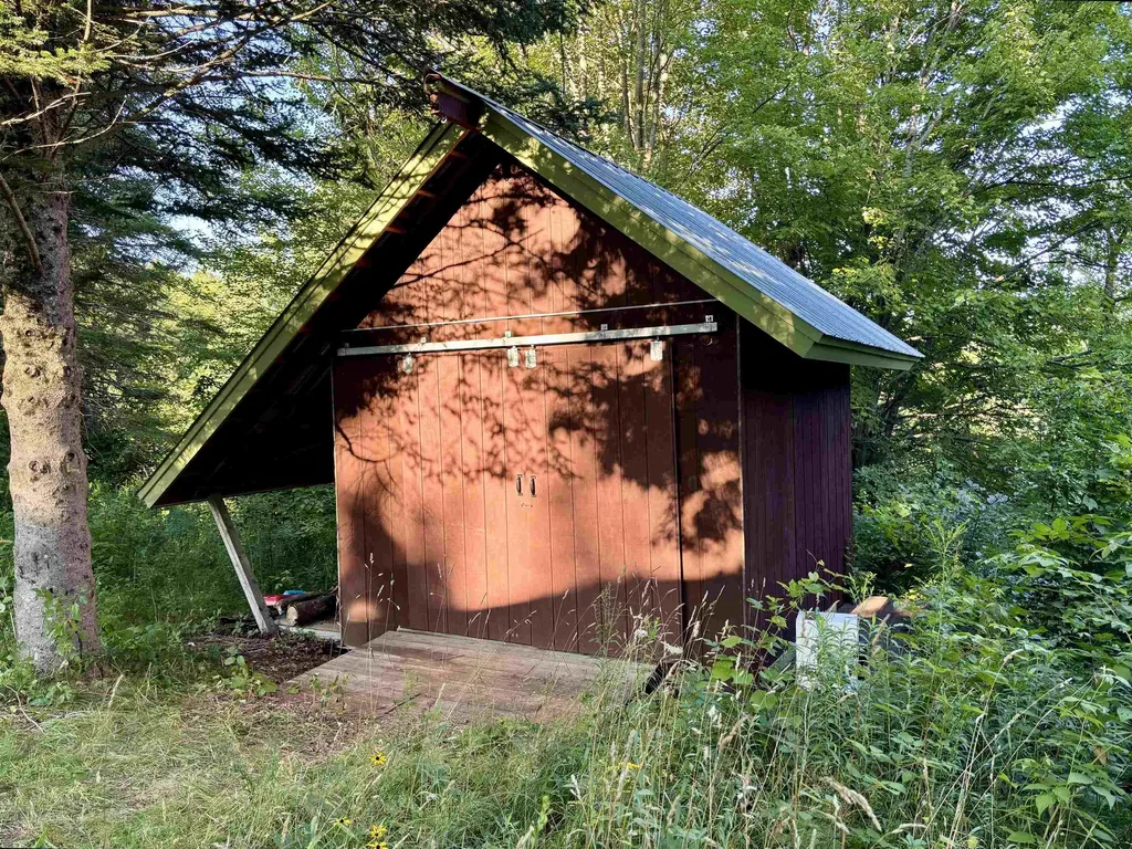 915 Maple Hill Road Barton VT 05822