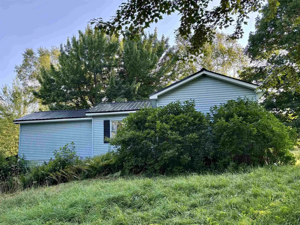 915 Maple Hill Road Barton VT 05822