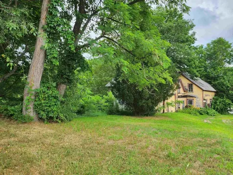 126 Meredith Center Road Road Meredith NH 03253