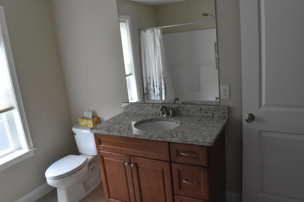 11 Three Ponds Drive Brentwood NH 03833