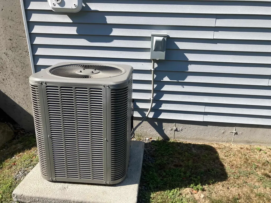 11 Three Ponds Drive Brentwood NH 03833