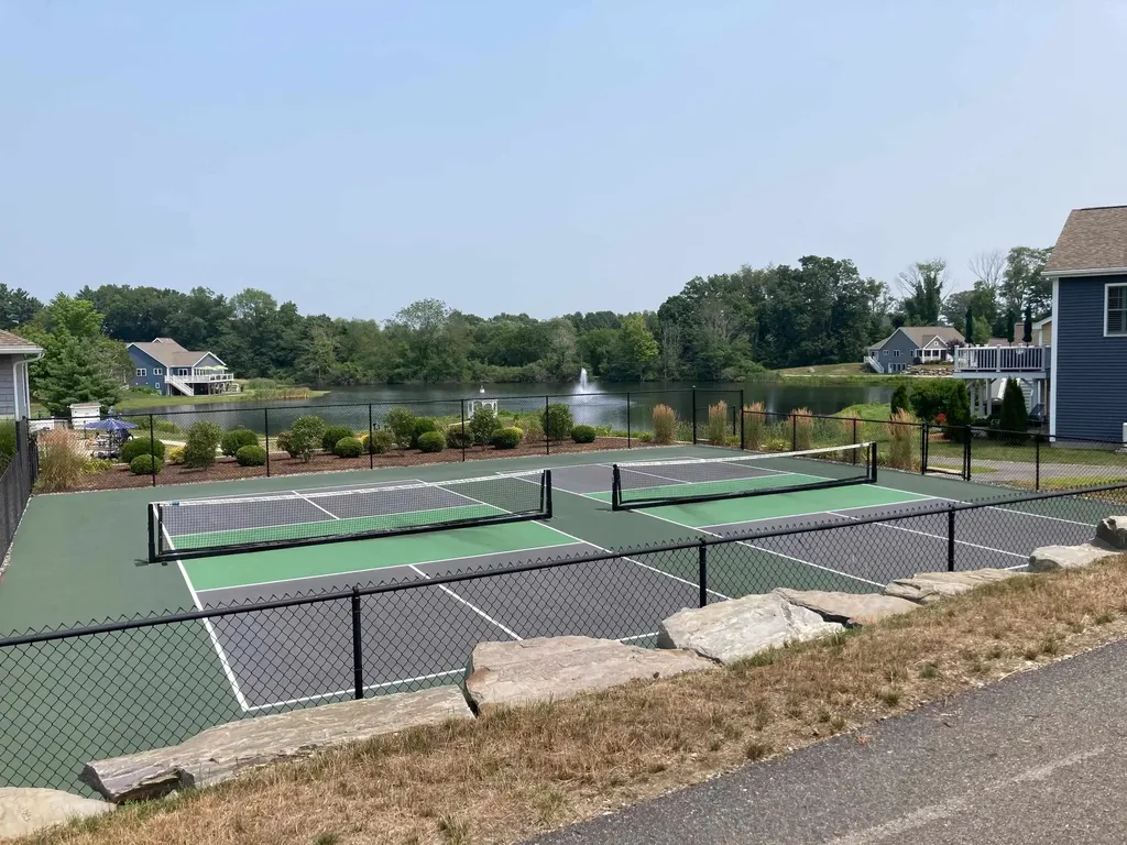 11 Three Ponds Drive Brentwood NH 03833