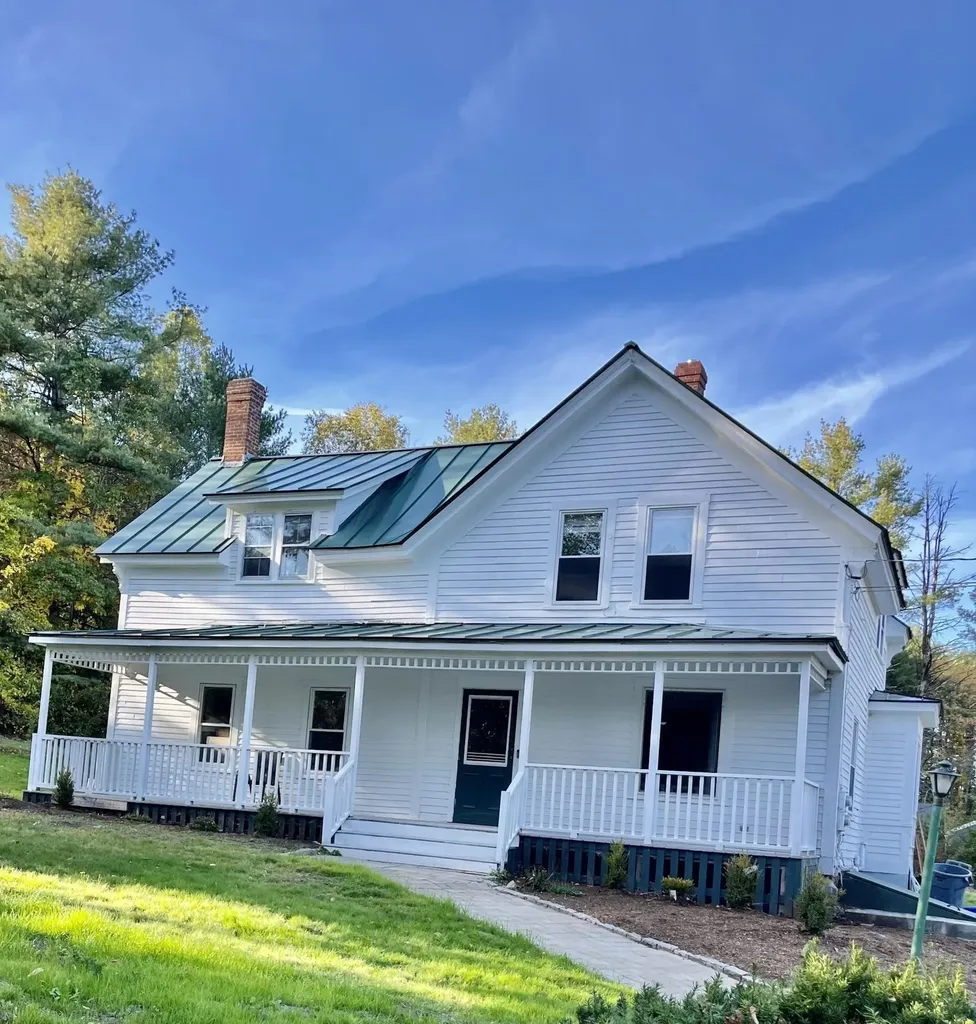 103 Elm Street Newport NH 03773