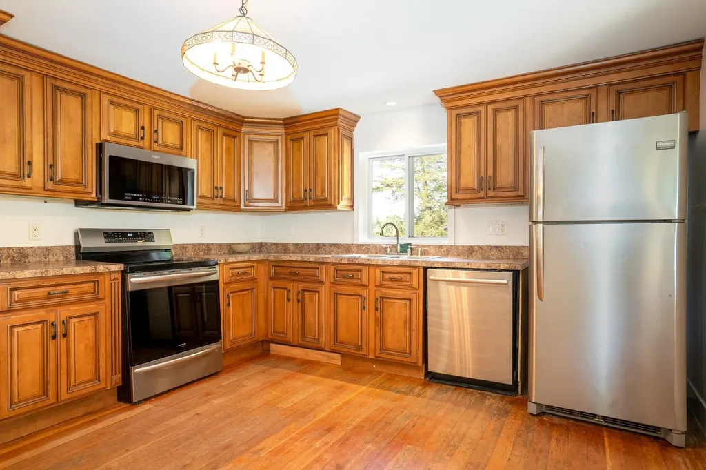 374 Overlea Road Bennington VT 05201