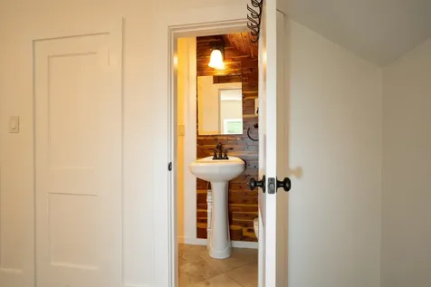 374 Overlea Road Bennington VT 05201