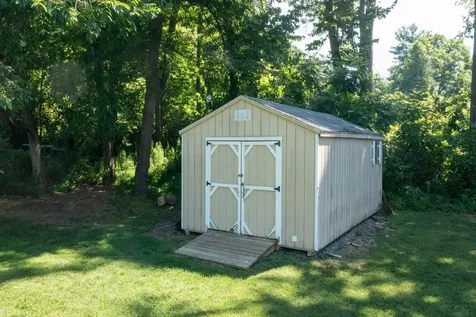 374 Overlea Road Bennington VT 05201