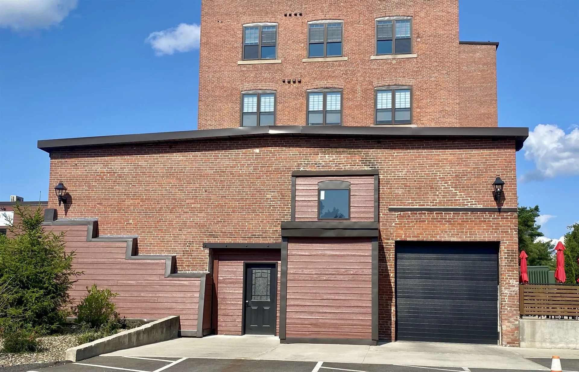 24 Beacon Street Littleton NH 03561