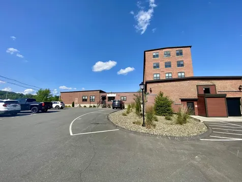 24 Beacon Street Littleton NH 03561