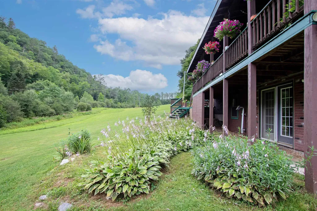 1372 Comerford Dam Road Barnet VT 05821