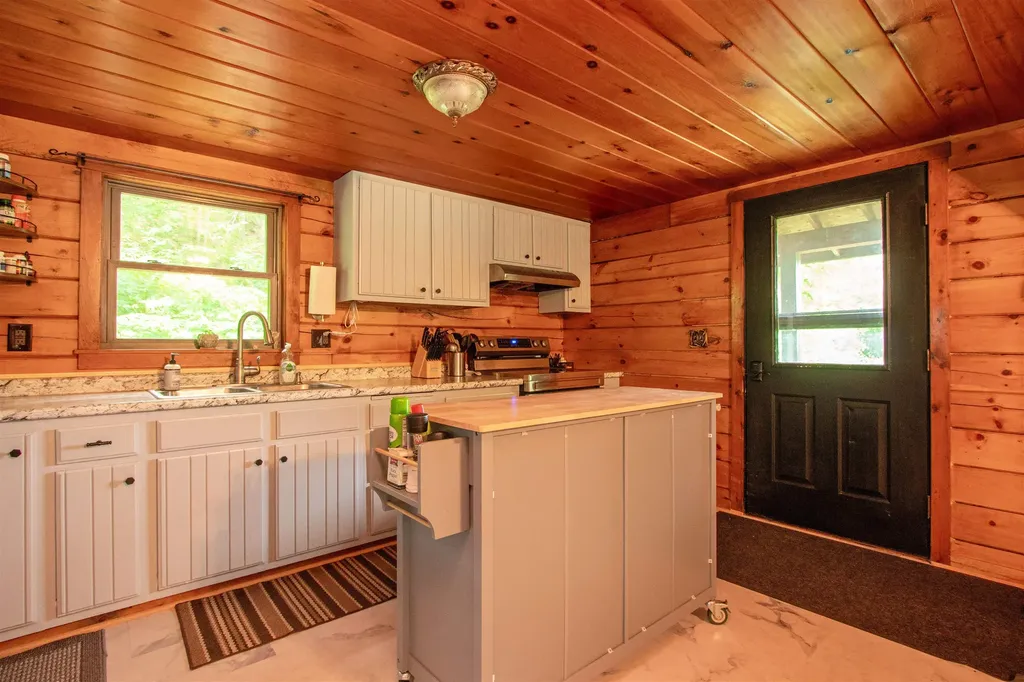 1372 Comerford Dam Road Barnet VT 05821